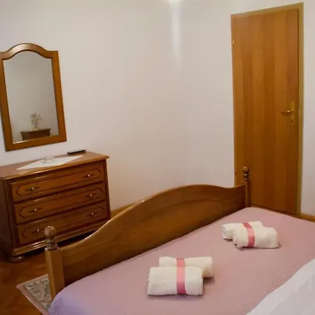Apartment Comfortable And Beautiful Ploce (Dubrovnik-Neretva)