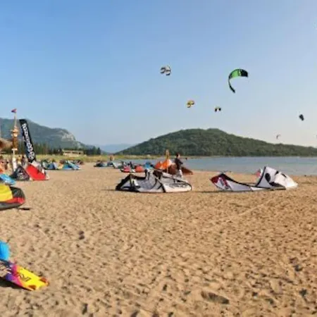 Comfortable And Beautiful Apartman *