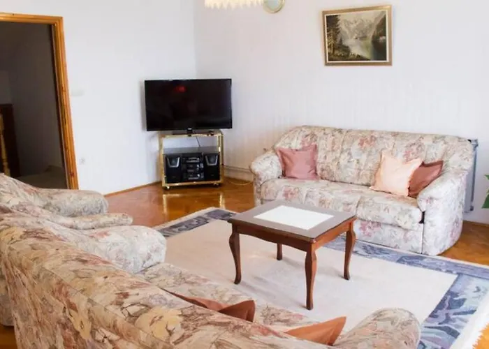 Comfortable And Beautiful פלוצ'ה