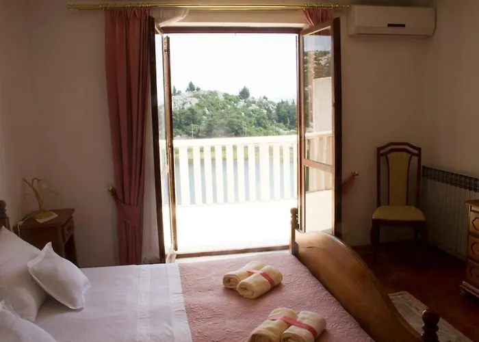 דירה Comfortable And Beautiful *