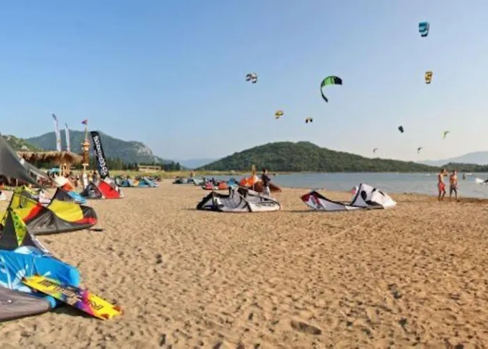 Comfortable And Beautiful דירה *