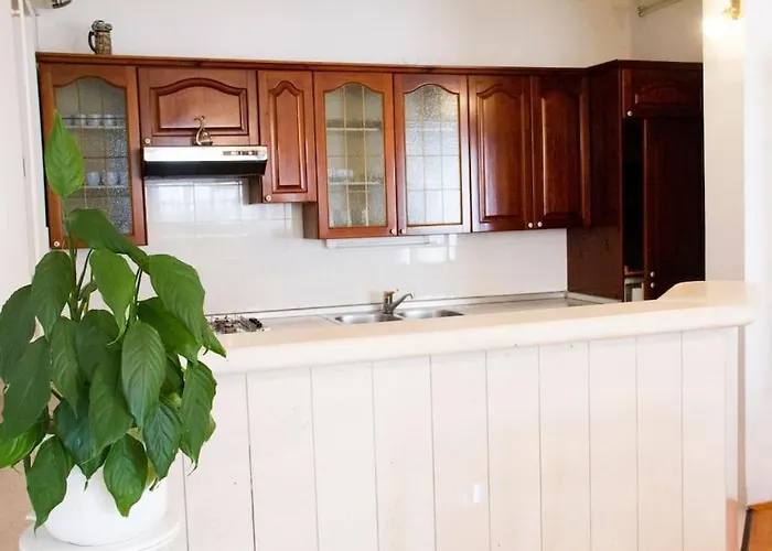 Comfortable And Beautiful * פלוצ'ה