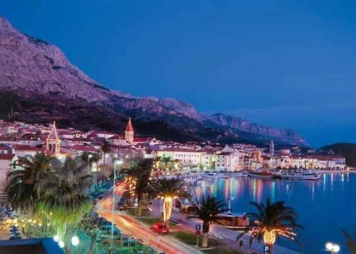 Comfortable And Beautiful דירה